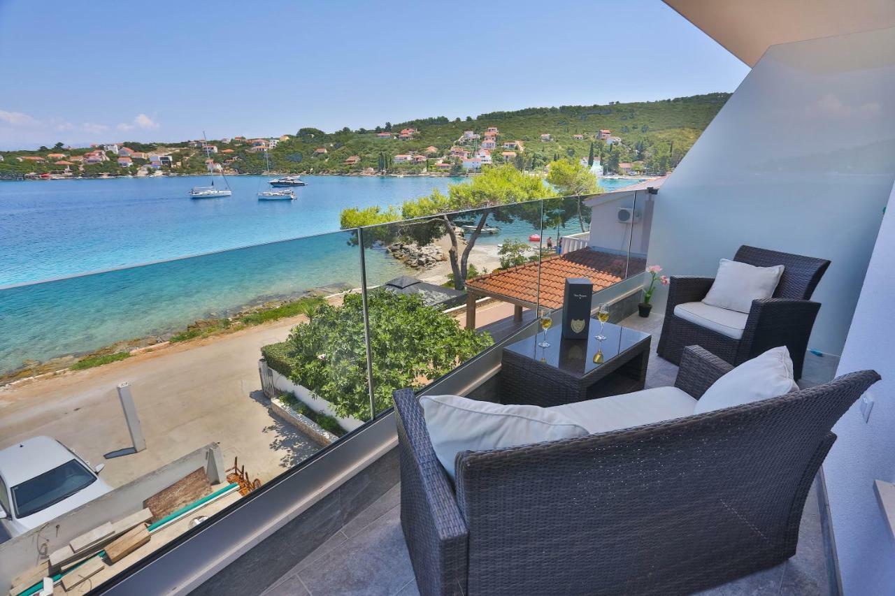 Hotel Paradise Punta Nečujam Buitenkant foto
